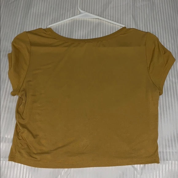 Crop top - Picture 2 of 2